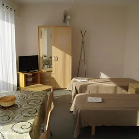 Cosy In With Balcony * Rochefort (Charente-Maritime)